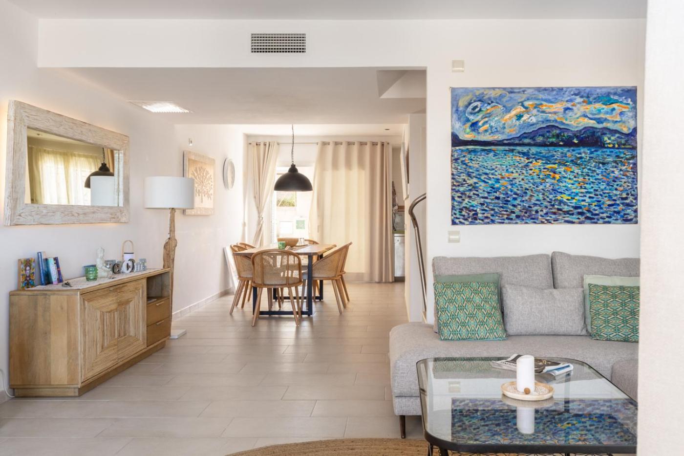 Semesterbostad House In 1st Sea Line Of Son Serra